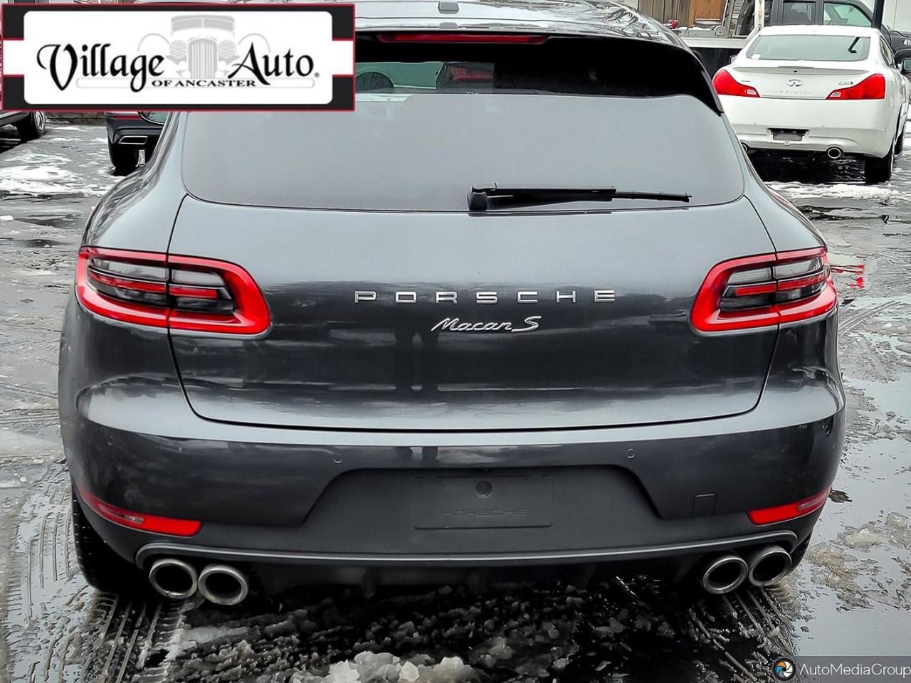 2017 Porsche Macan AWD 4dr S