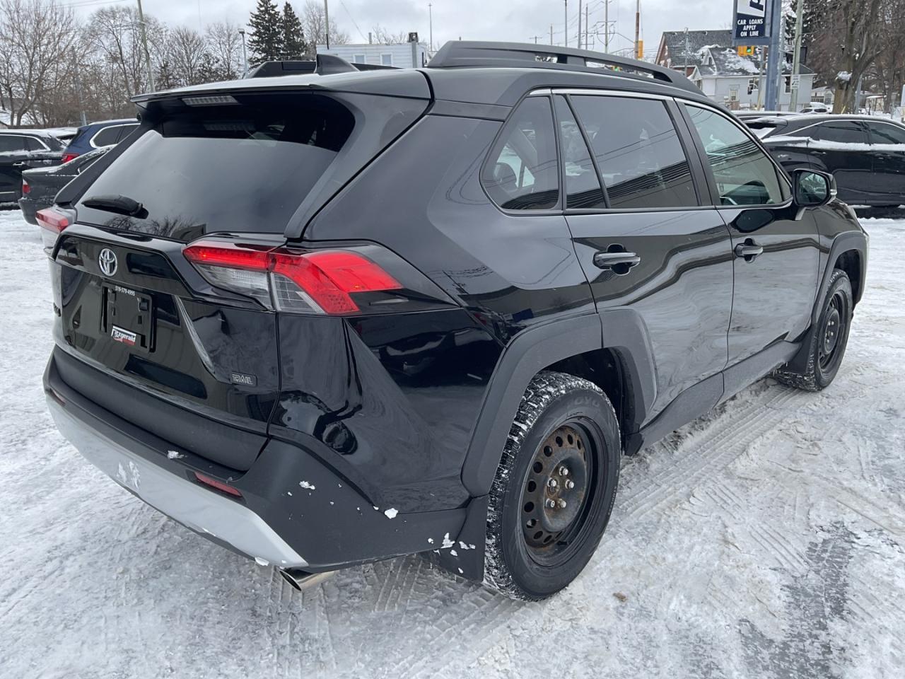 2019 Toyota RAV4 Trail AWD - LTHR! SAFETY SENSE! BACK-UP CAM! BSM! Photo