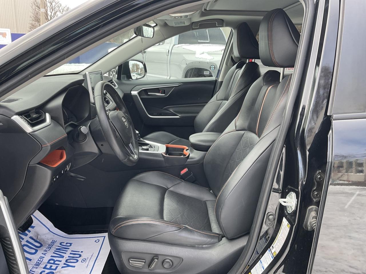 2019 Toyota RAV4 Trail AWD - LTHR! SAFETY SENSE! BACK-UP CAM! BSM! Photo