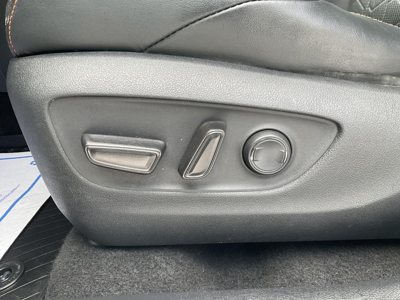 2019 Toyota RAV4 Trail AWD - LTHR! SAFETY SENSE! BACK-UP CAM! BSM! Photo