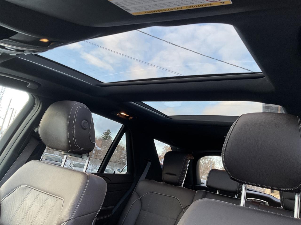 2016 Mercedes-Benz GLE-Class GLE400 4MATIC - NAV! 360 CAM! BSM! PANO ROOF! Photo