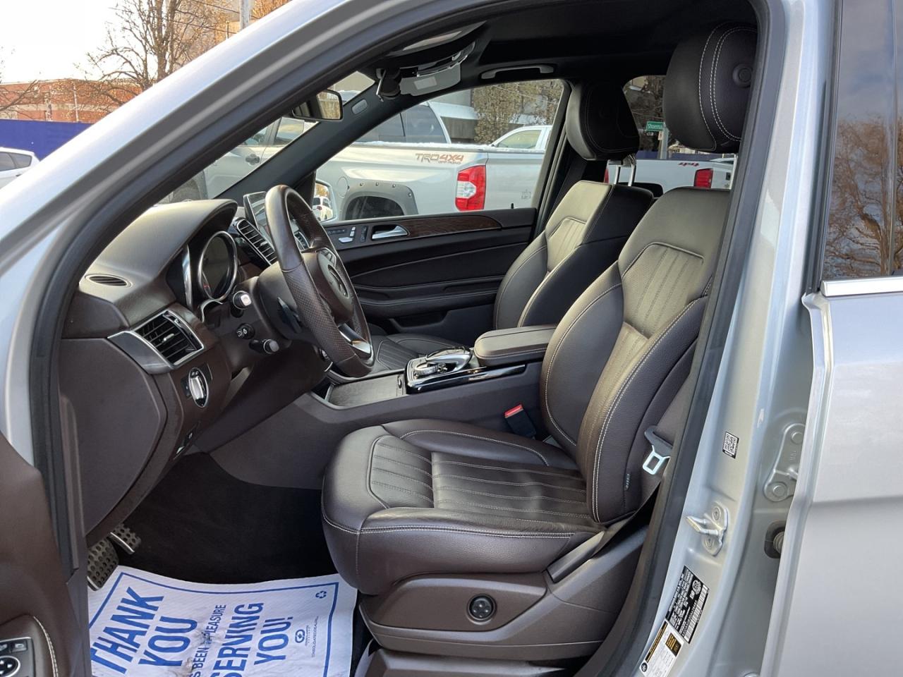 2016 Mercedes-Benz GLE-Class GLE400 4MATIC - NAV! 360 CAM! BSM! PANO ROOF! Photo