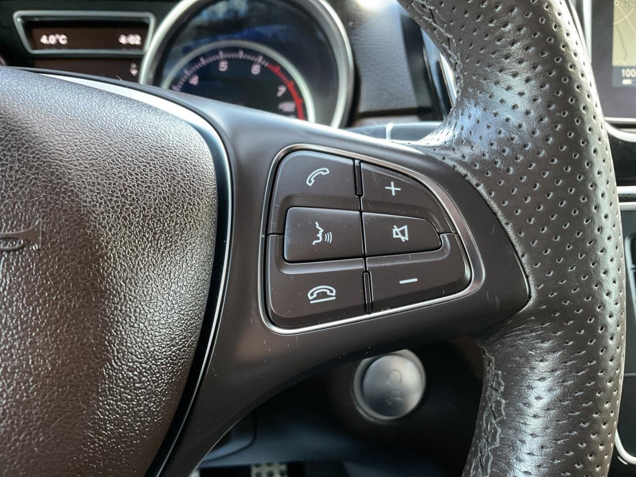 2016 Mercedes-Benz GLE-Class GLE400 4MATIC - NAV! 360 CAM! BSM! PANO ROOF! Photo