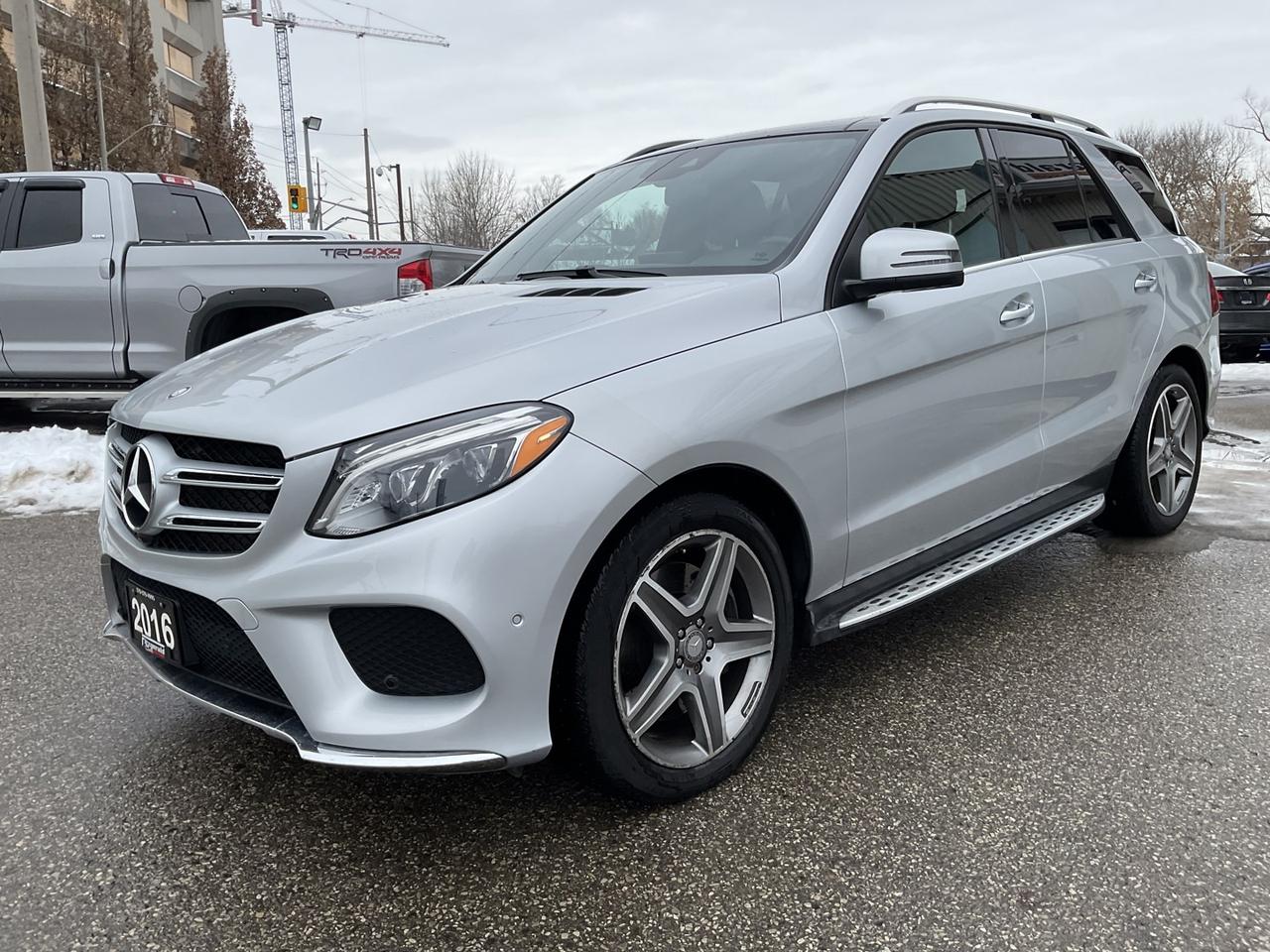 2016 Mercedes-Benz GLE-Class GLE400 4MATIC - NAV! 360 CAM! BSM! PANO ROOF! Photo