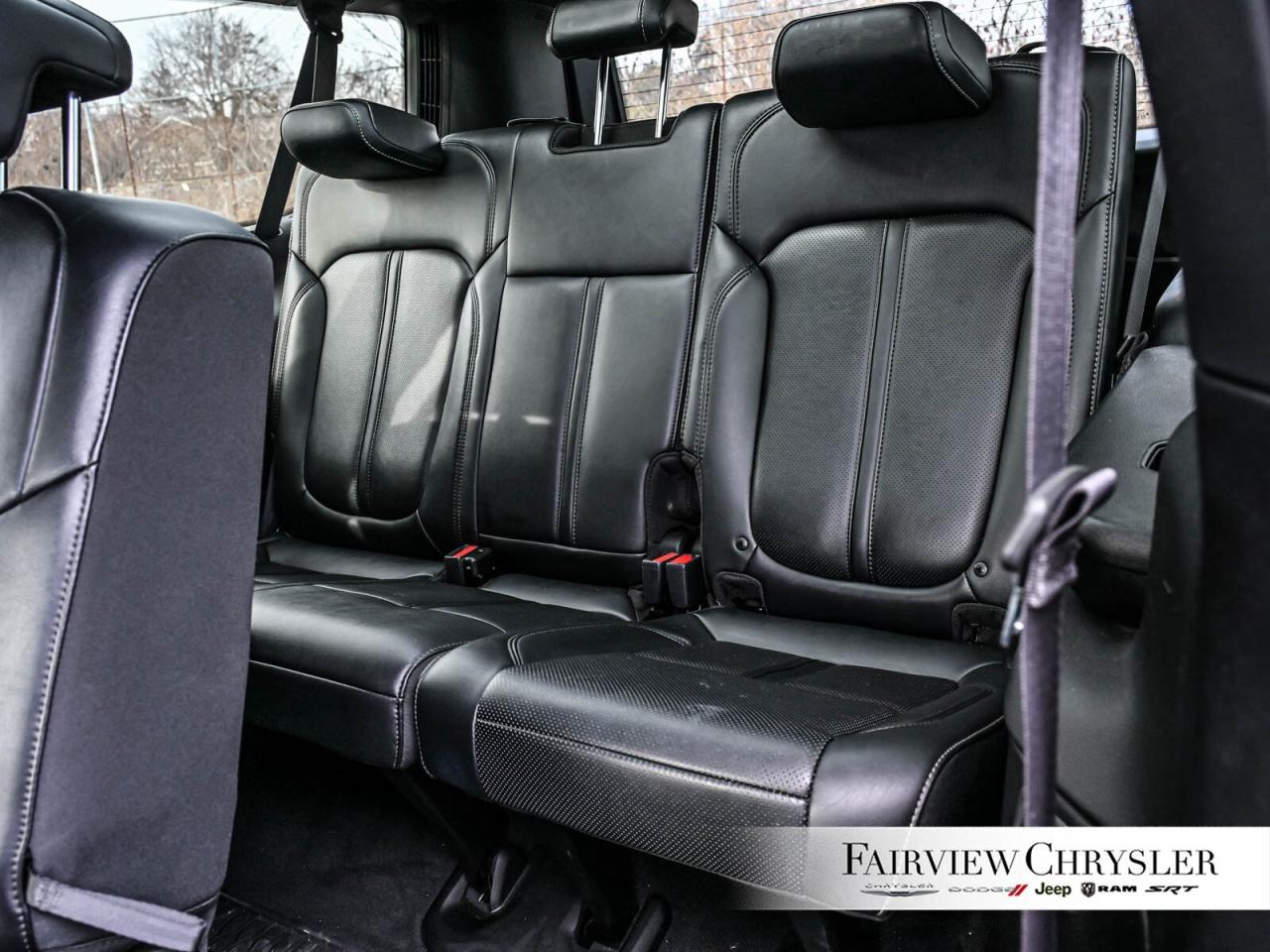 2024 Jeep Wagoneer L Series II Carbide 3 PANO ROOF   NAV   LEATHER   HE Photo