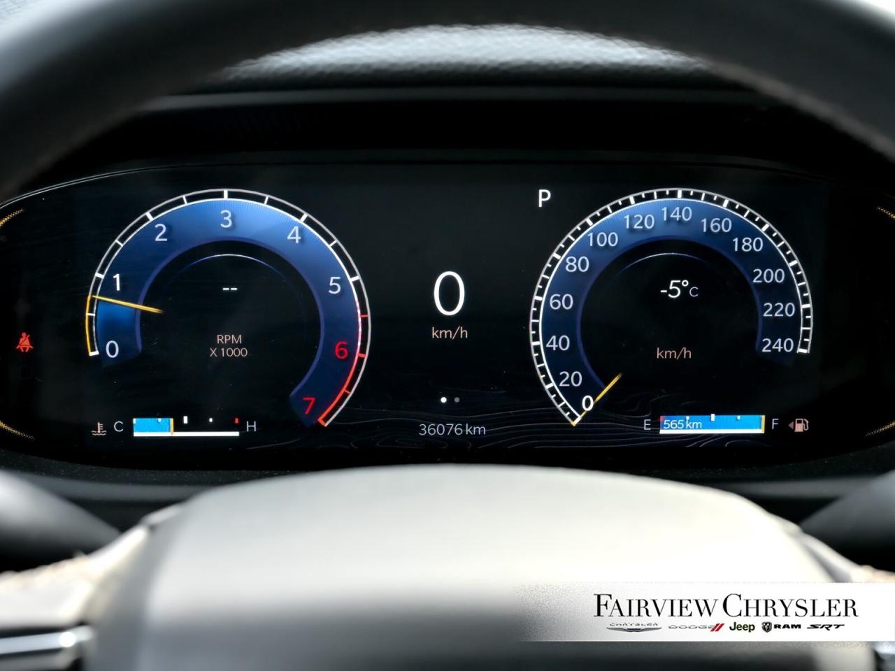 2024 Jeep Wagoneer L Series II Carbide 3 PANO ROOF   NAV   LEATHER   HE Photo