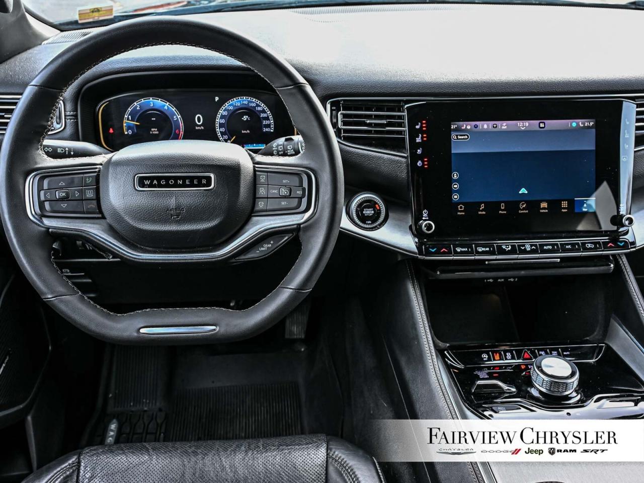 2024 Jeep Wagoneer L Series II Carbide 3 PANO ROOF   NAV   LEATHER   HE Photo