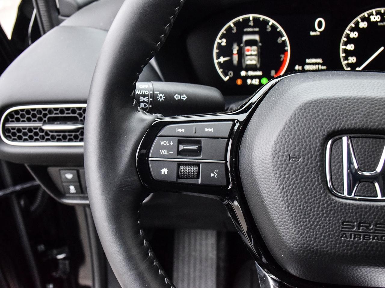 2026 Honda HR-V EX-L Photo