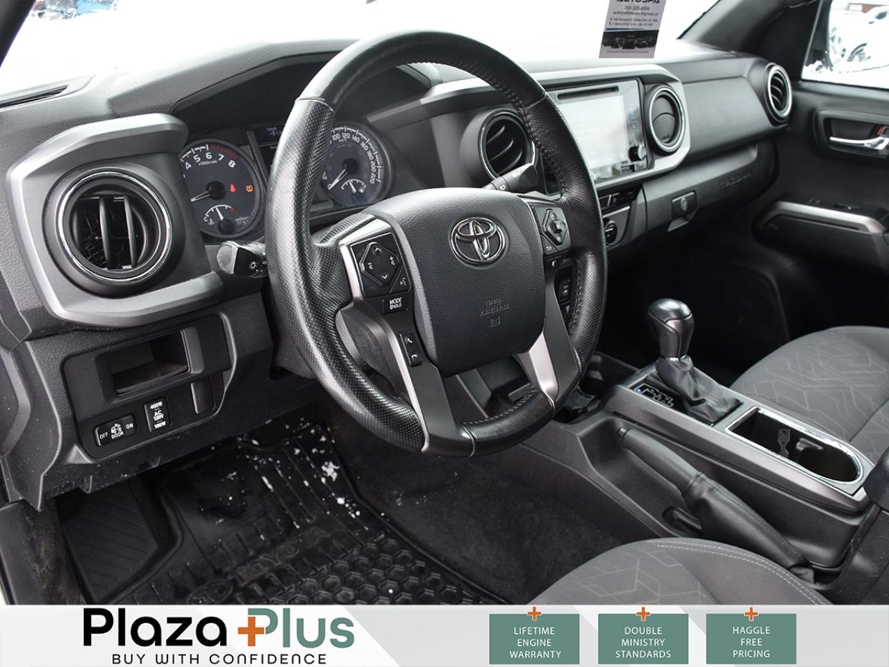 2016 Toyota Tacoma SR5 Photo