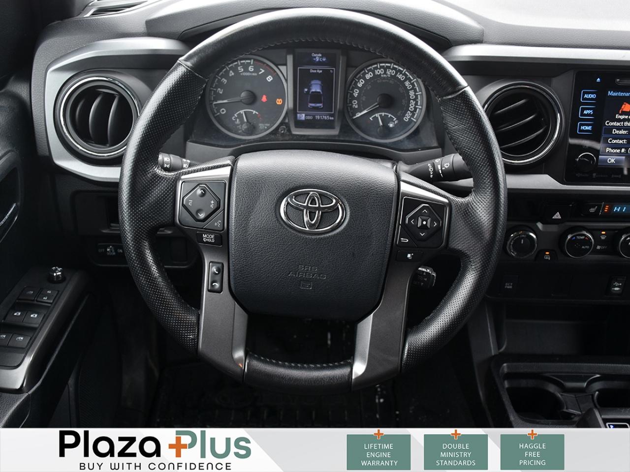 2016 Toyota Tacoma SR5 Photo