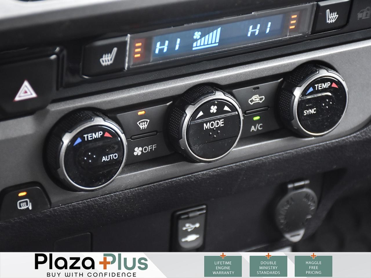 2016 Toyota Tacoma SR5 Photo