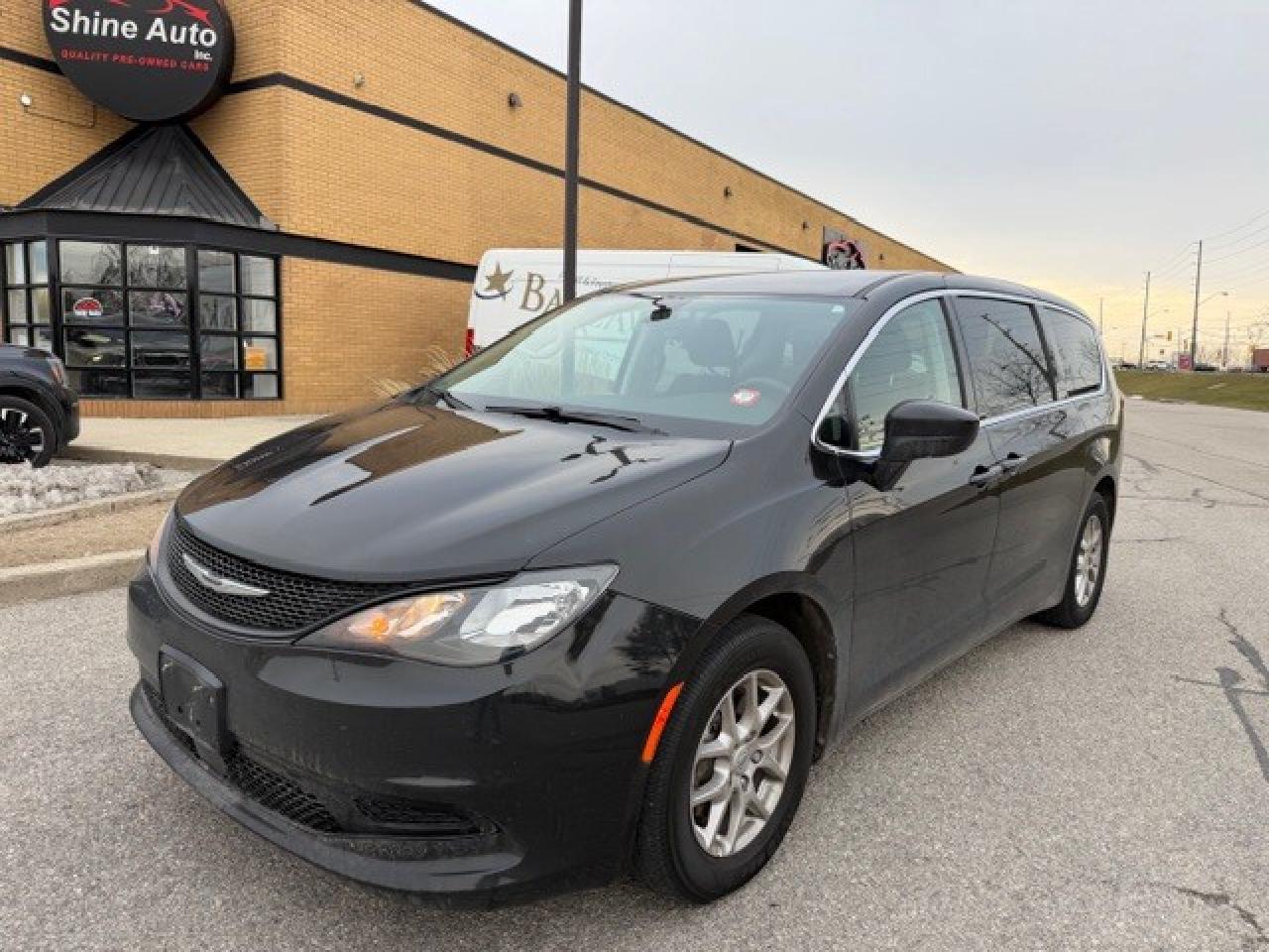 2022 Chrysler Grand Caravan SXT FWD V6 REMOTE STARTER 1 OWNER Photo