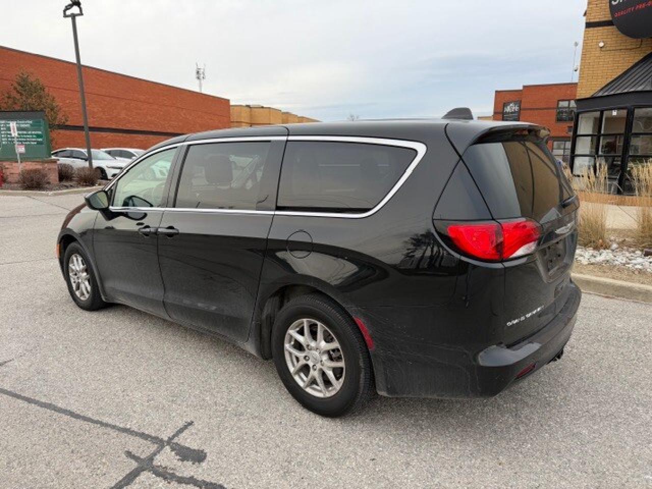 2022 Chrysler Grand Caravan SXT FWD V6 REMOTE STARTER 1 OWNER Photo