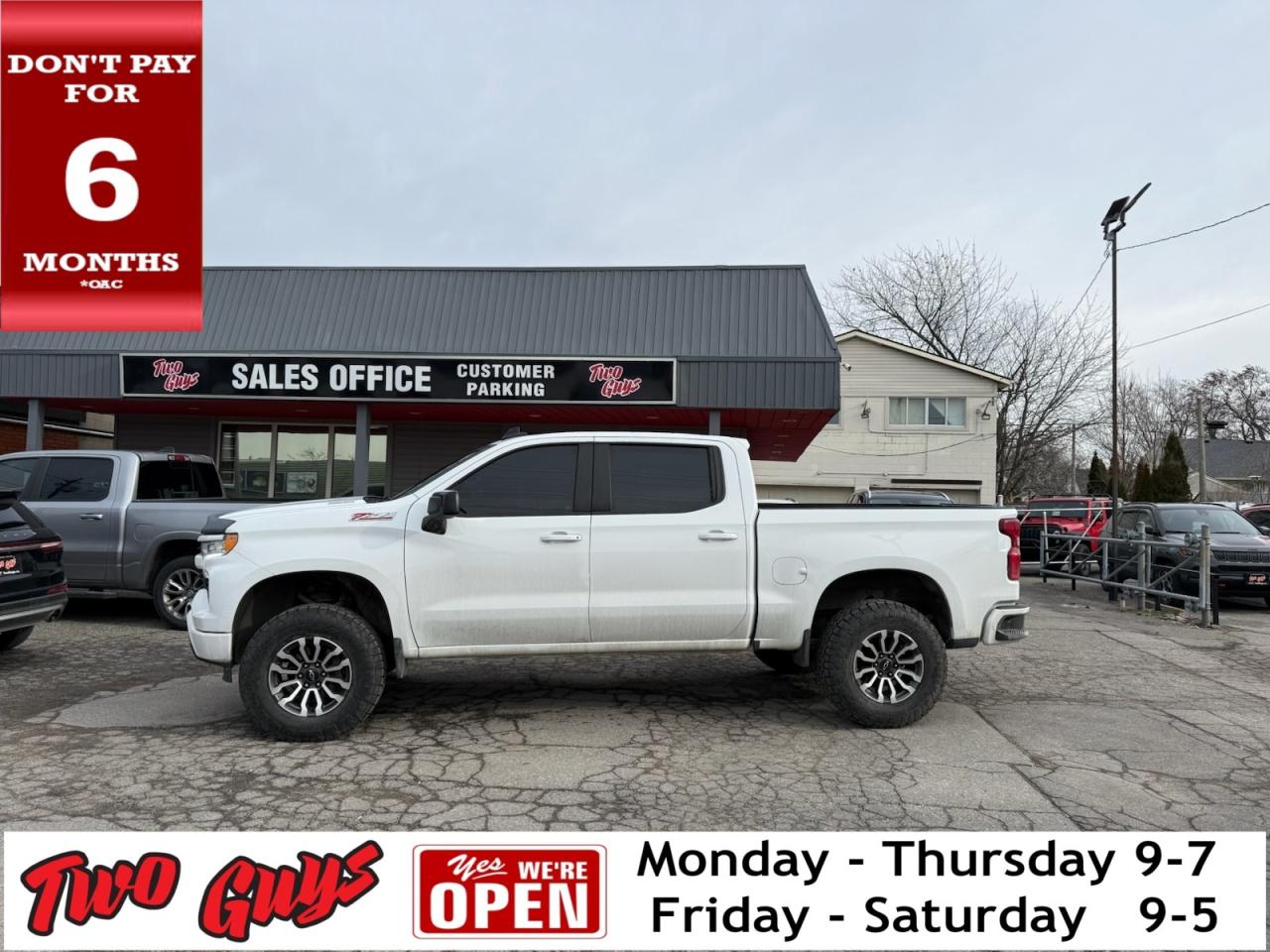 2022 Chevrolet Silverado 1500 4WD Crew Cab 147  RST Leather Sunroof Back Up Cam Photo0