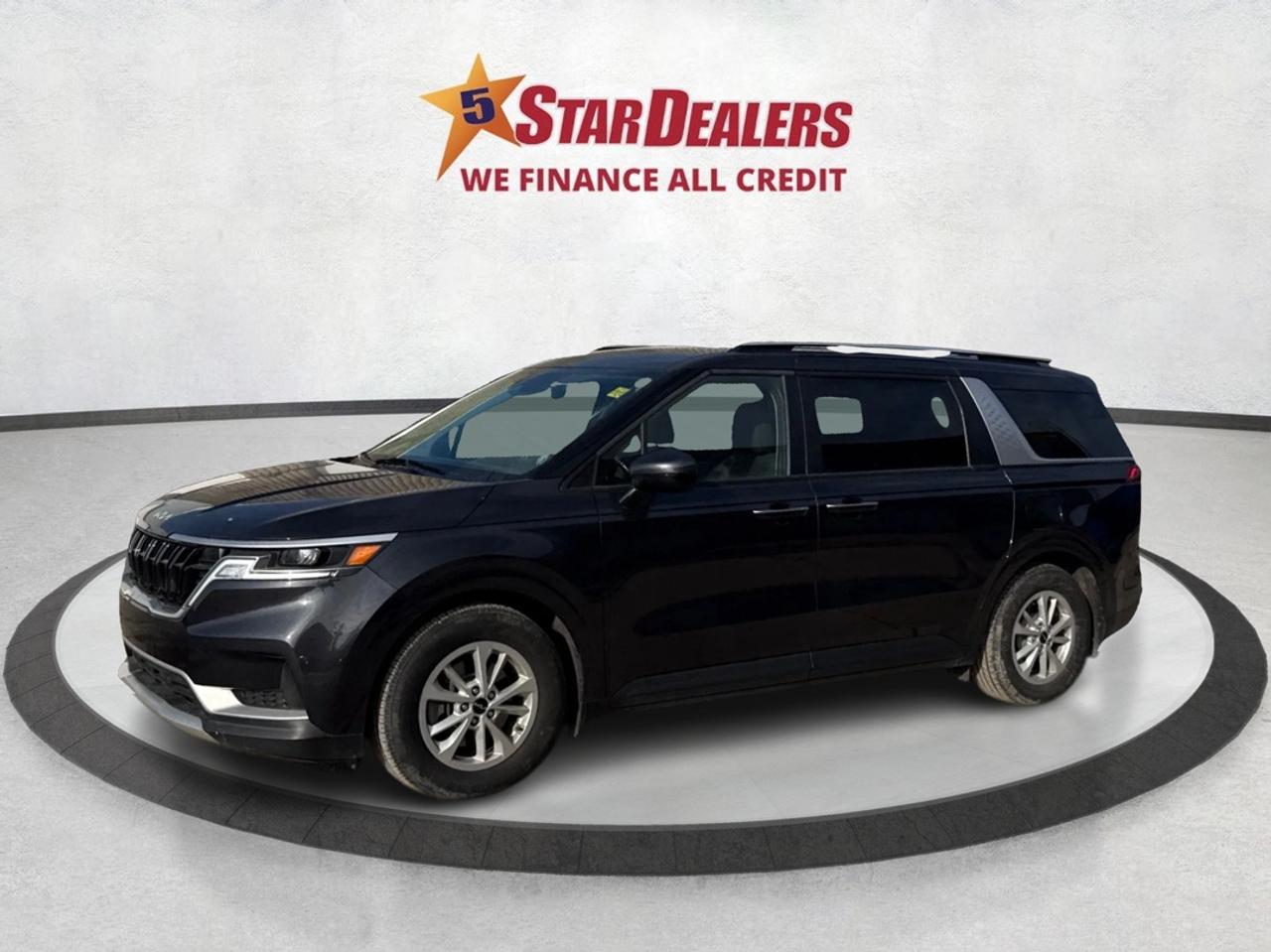 2024 Kia Carnival 8 PASS FWD HEATED SEATS! WE FINANCE ALL CREDIT! Photo2