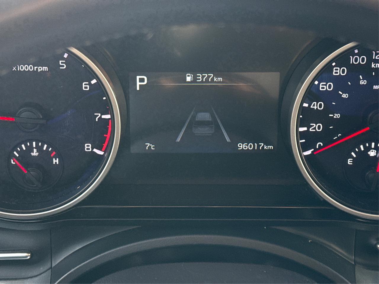 2024 Kia Carnival 8 PASS FWD HEATED SEATS! WE FINANCE ALL CREDIT! Photo