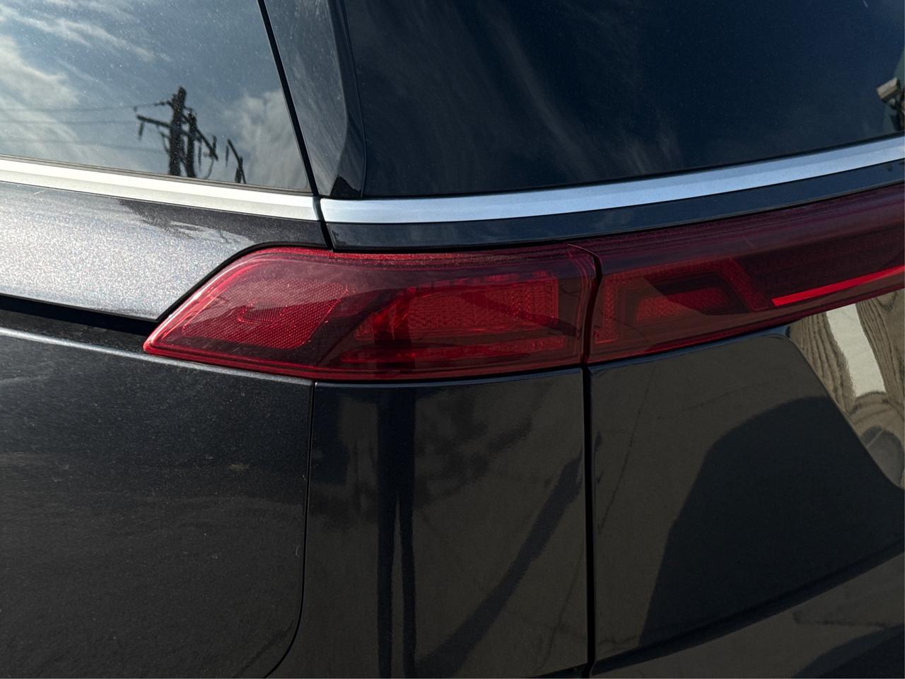 2024 Kia Carnival 8 PASS FWD HEATED SEATS! WE FINANCE ALL CREDIT! Photo