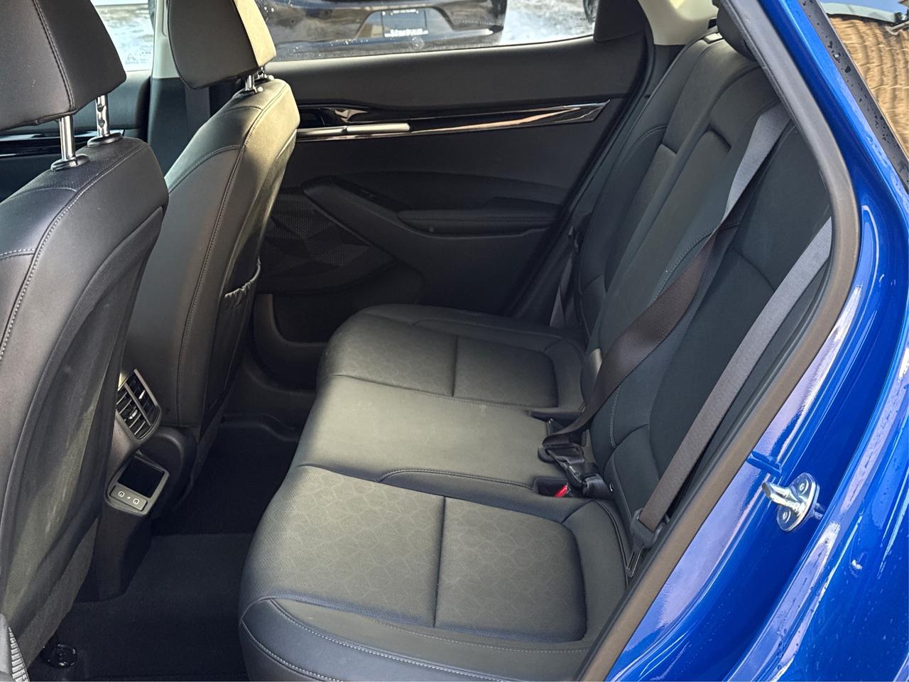 2024 Kia Seltos AWD SUNROOF HEATED SEATS  WE FINANCE ALL CREDIT! Photo