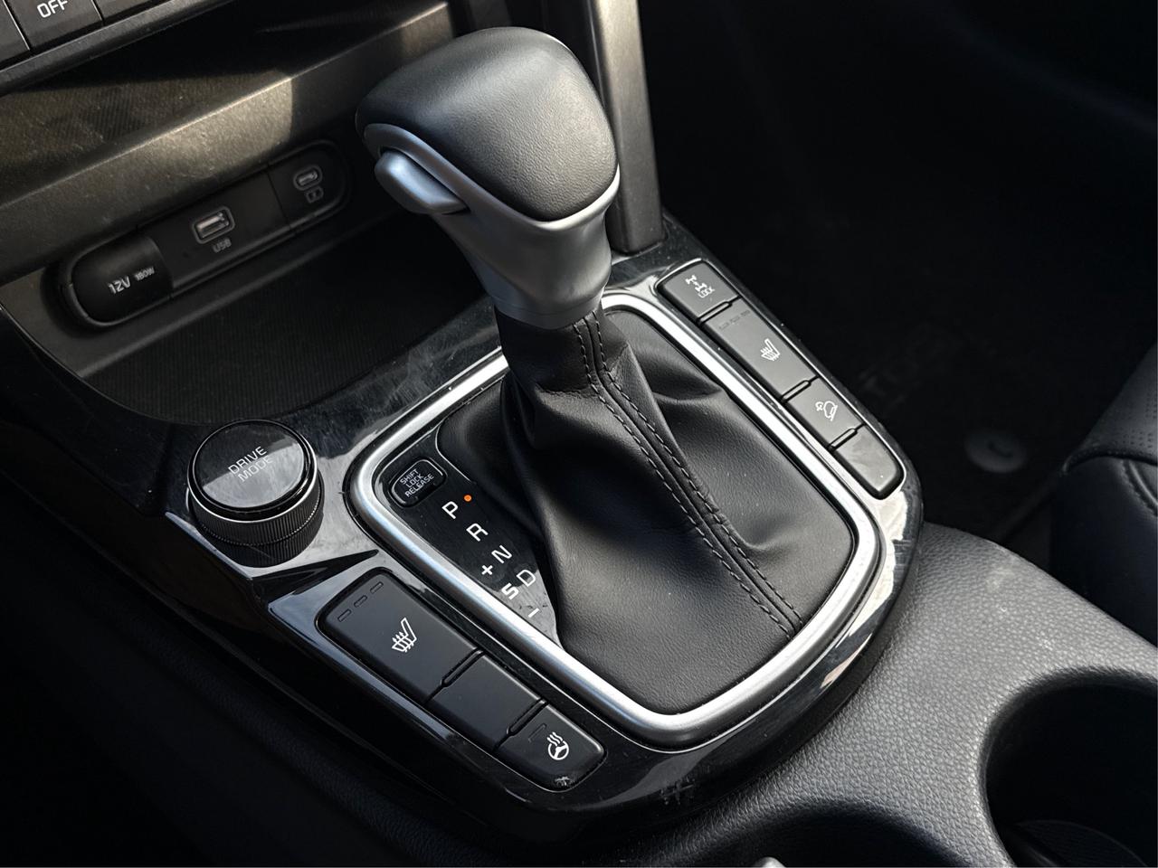 2024 Kia Seltos AWD SUNROOF HEATED SEATS  WE FINANCE ALL CREDIT! Photo