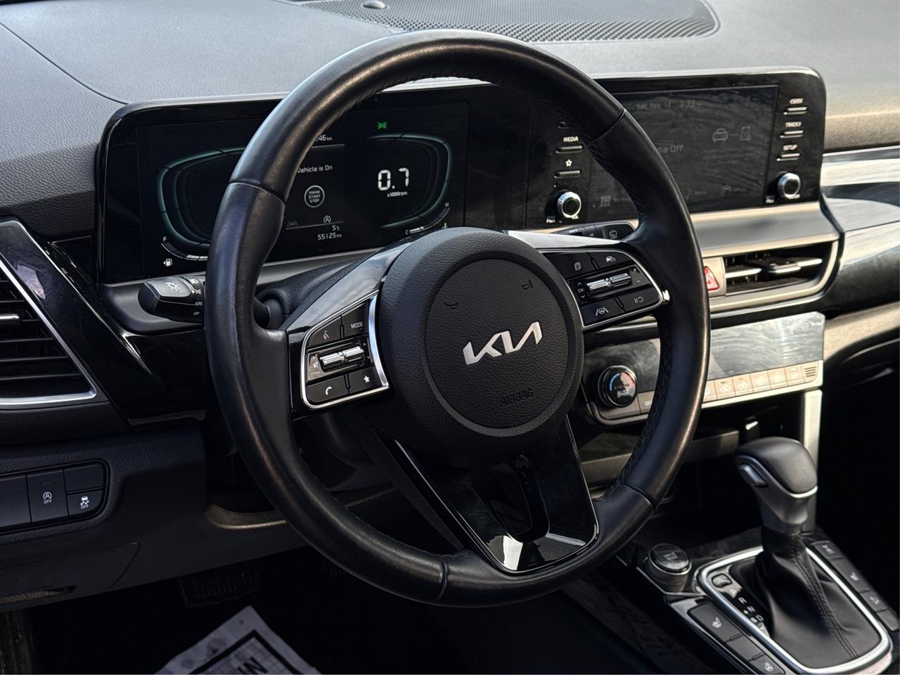 2024 Kia Seltos AWD SUNROOF HEATED SEATS  WE FINANCE ALL CREDIT! Photo