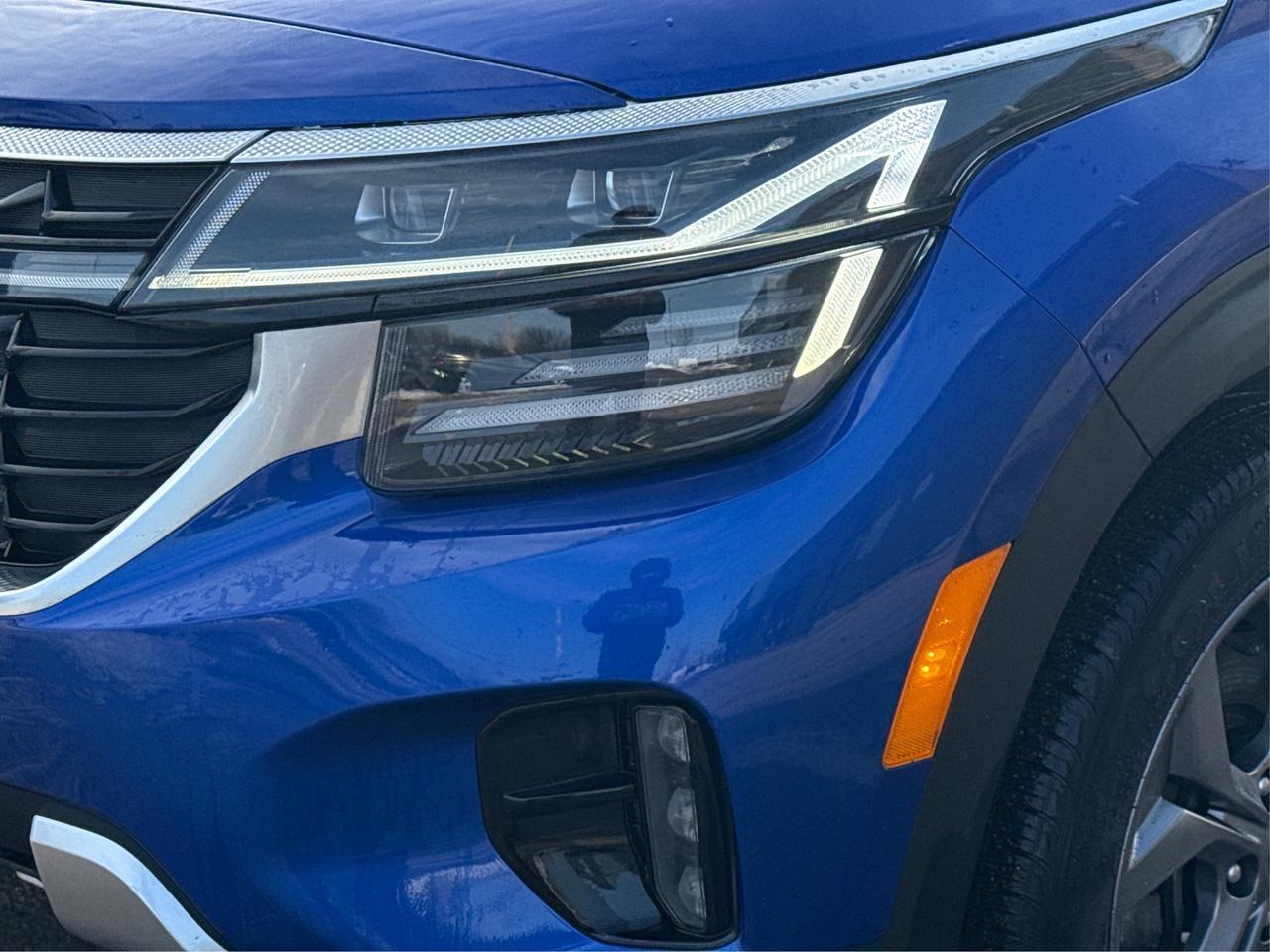 2024 Kia Seltos AWD SUNROOF HEATED SEATS  WE FINANCE ALL CREDIT! Photo