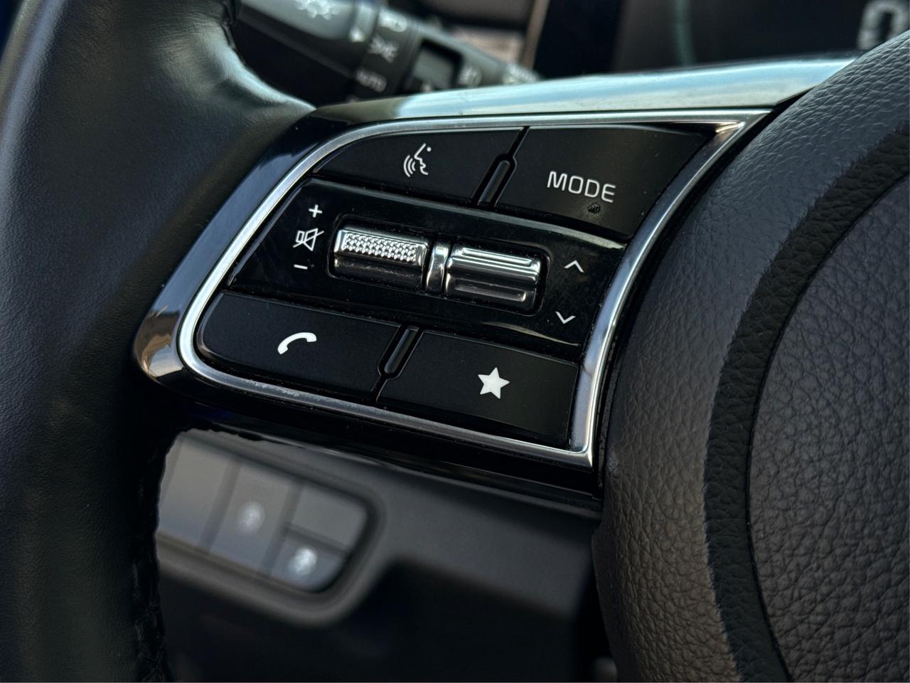 2024 Kia Seltos AWD SUNROOF HEATED SEATS  WE FINANCE ALL CREDIT! Photo