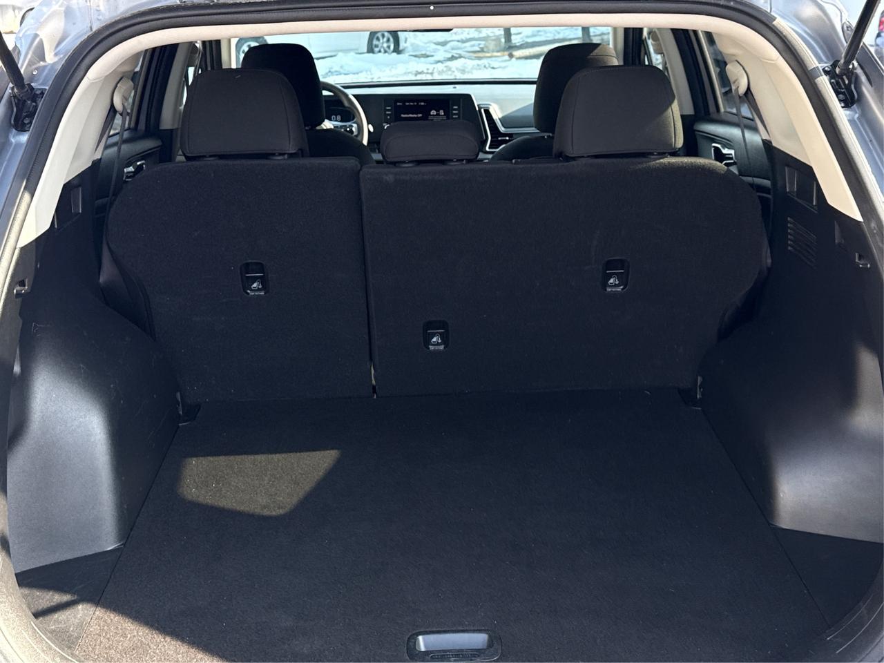 2024 Kia Sportage LX AWD HEATED SEATS LOADED! WE FINANCE ALL CREDIT! Photo