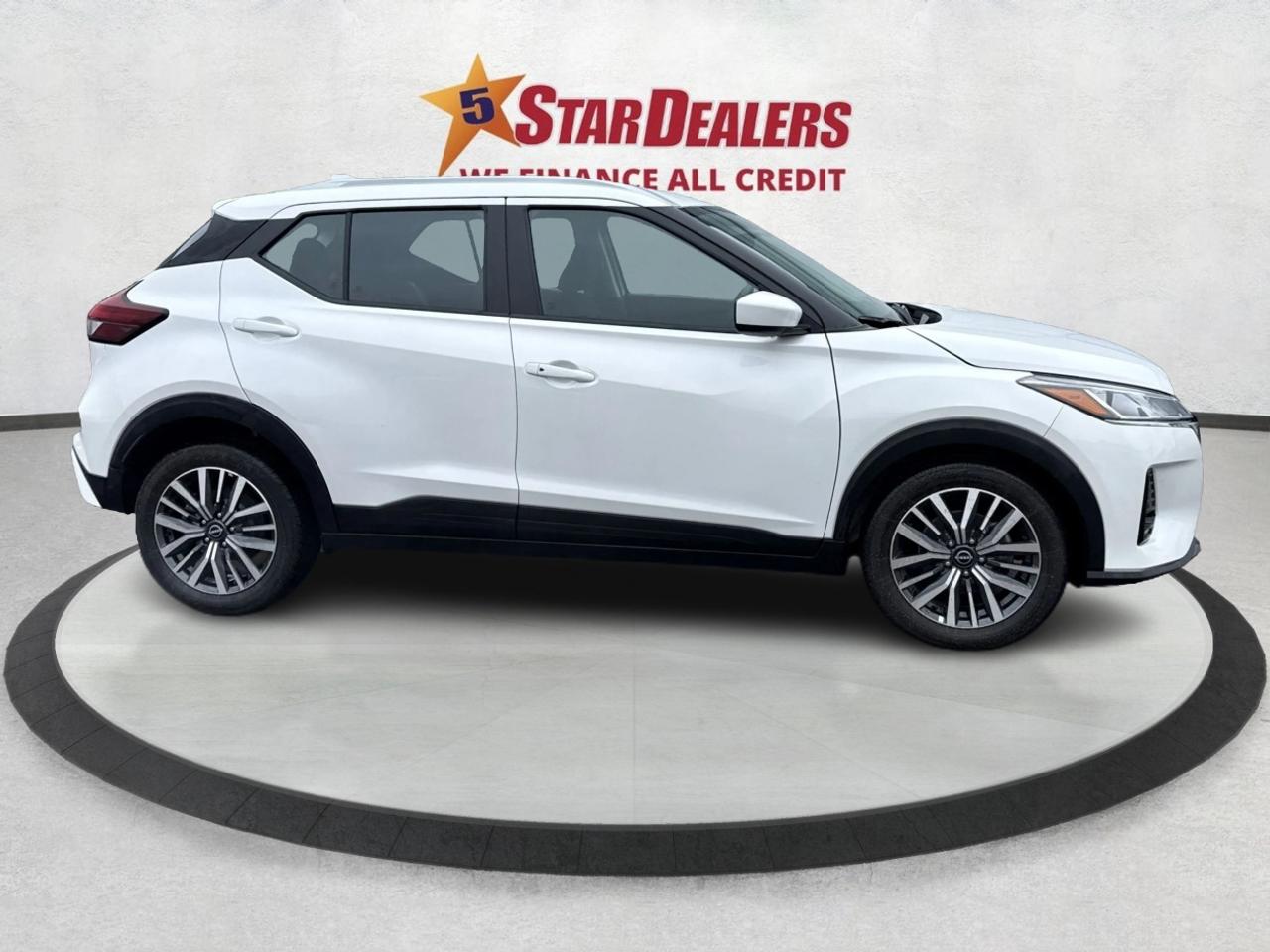 2024 Nissan Kicks SV HEATED SEATS REMOTE START WE FINANCE ALL CREDIT Photo