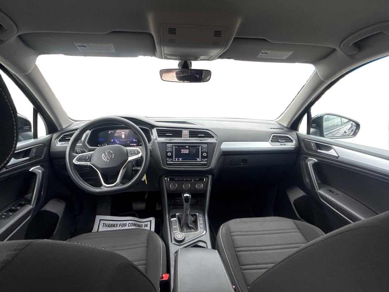 2024 Volkswagen Tiguan AWD HEATED SEATS MINT WE FINANCE ALL CREDIT! Photo