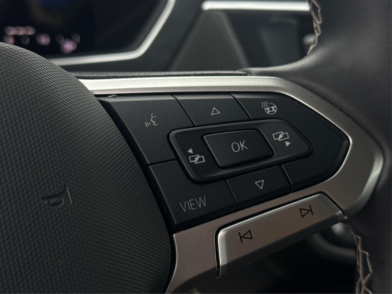 2024 Volkswagen Tiguan AWD HEATED SEATS MINT WE FINANCE ALL CREDIT! Photo