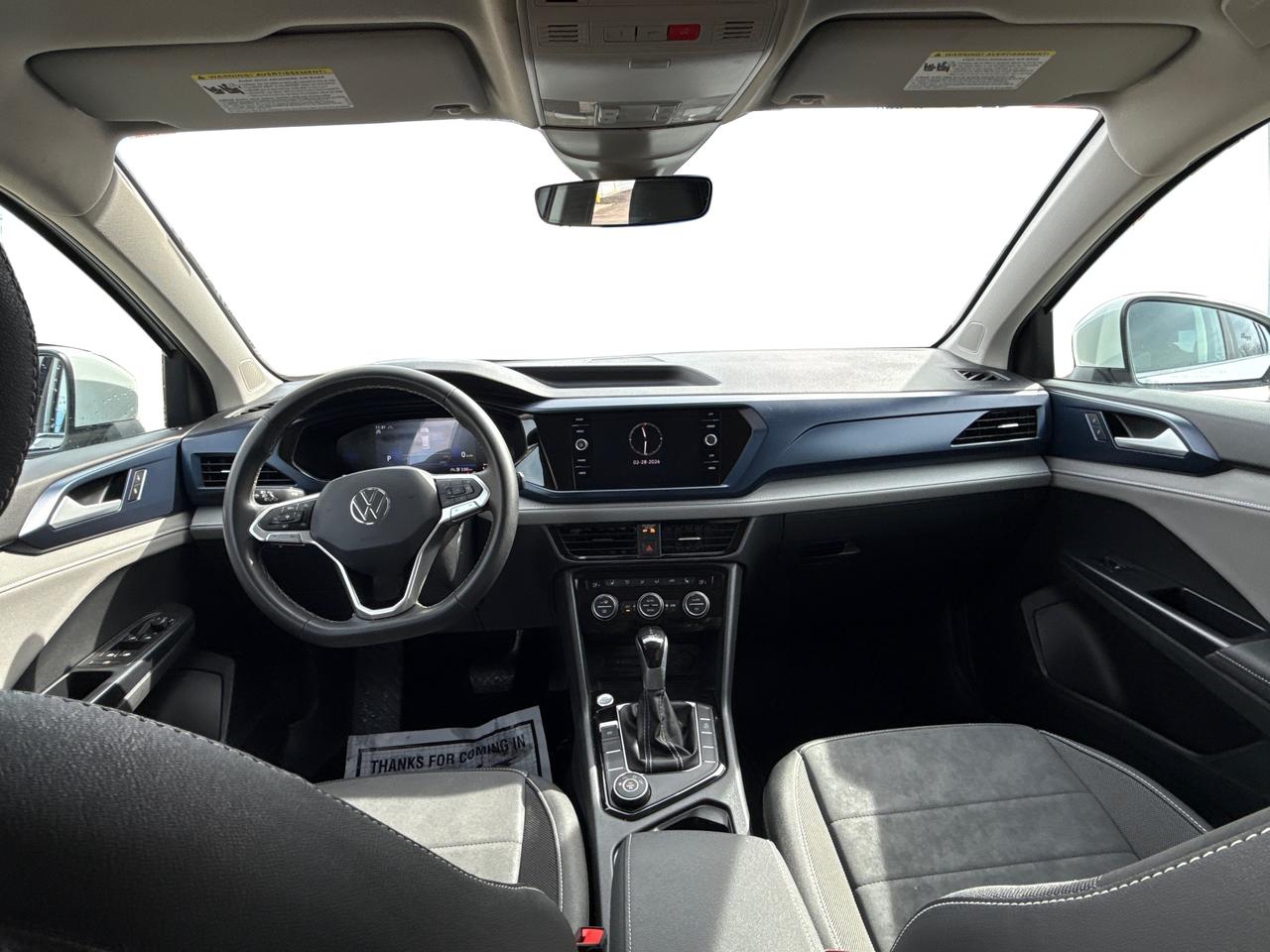 2024 Volkswagen Taos MINT CONDITION! LIKE NEW!  WE FINANCE ALL CREDIT Photo