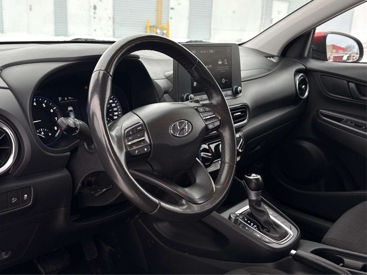 2023 Hyundai KONA AWD HEATED SEATS MINT WE FINANCE ALL CREDIT! Photo