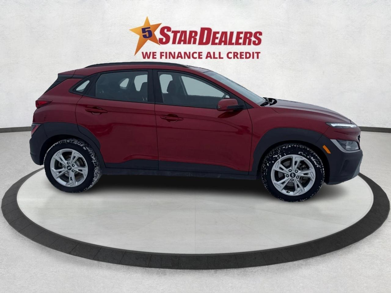 2023 Hyundai KONA AWD HEATED SEATS MINT WE FINANCE ALL CREDIT! Photo