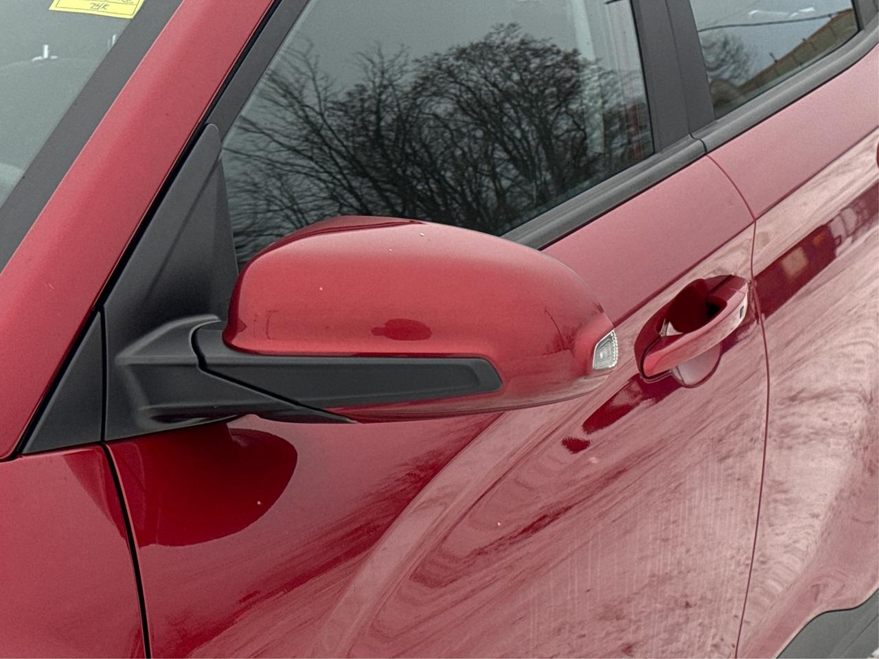 2023 Hyundai KONA AWD HEATED SEATS MINT WE FINANCE ALL CREDIT! Photo