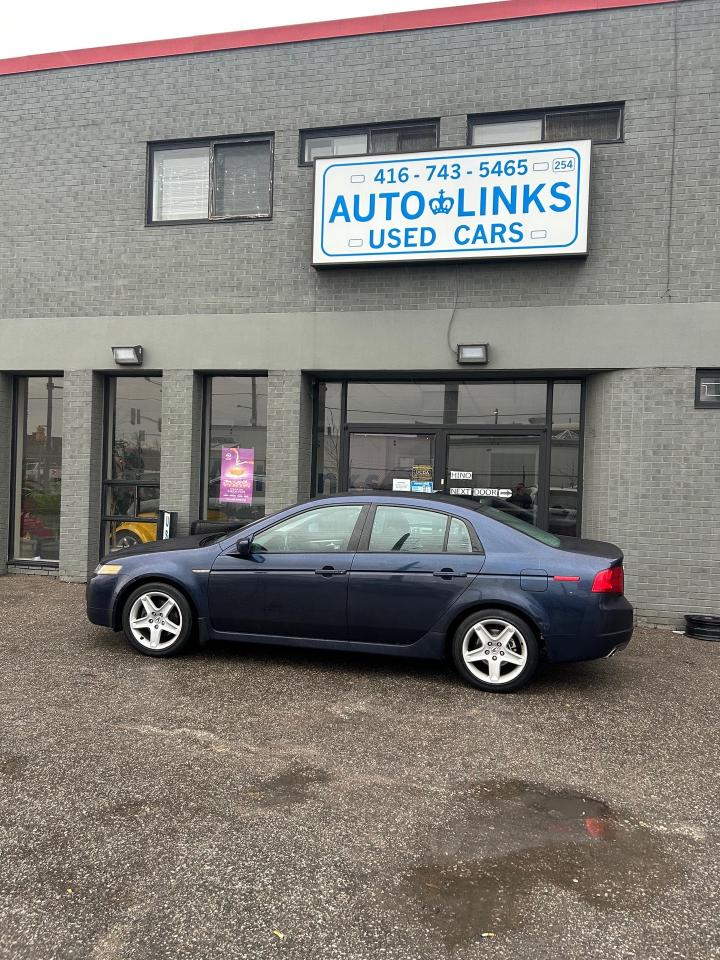 2005 Acura TL 4dr Sdn Auto   LOW KMS   ONE OWNER DEALER SERVICED Photo