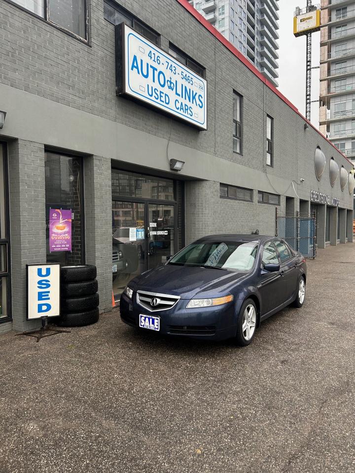 2005 Acura TL 4dr Sdn Auto   LOW KMS   ONE OWNER DEALER SERVICED Photo