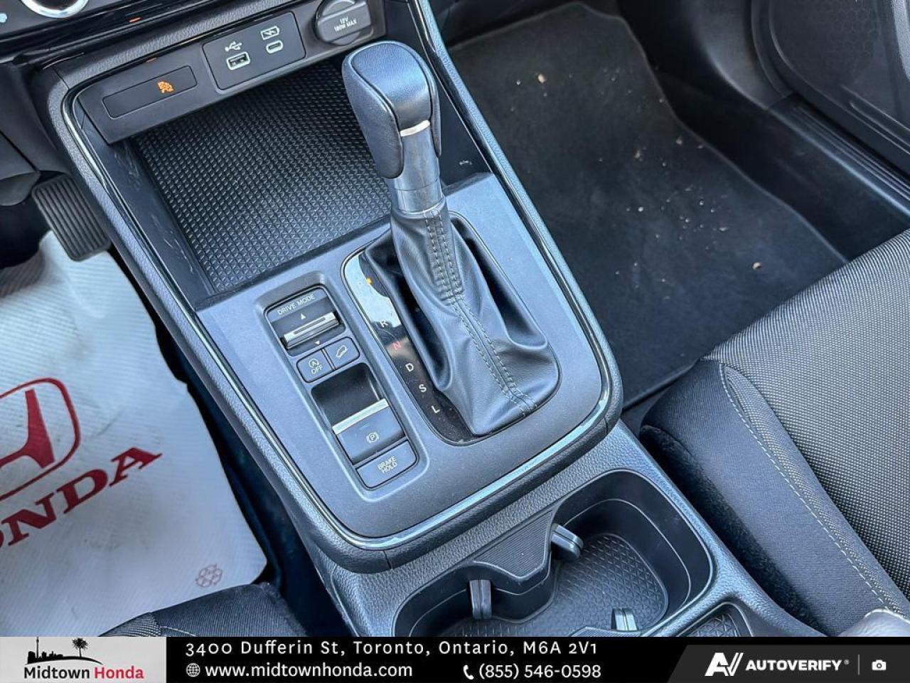 2024 Honda CR-V *CLEAN CARFAX / AWD / HEATED STEERING WHEEL* Photo