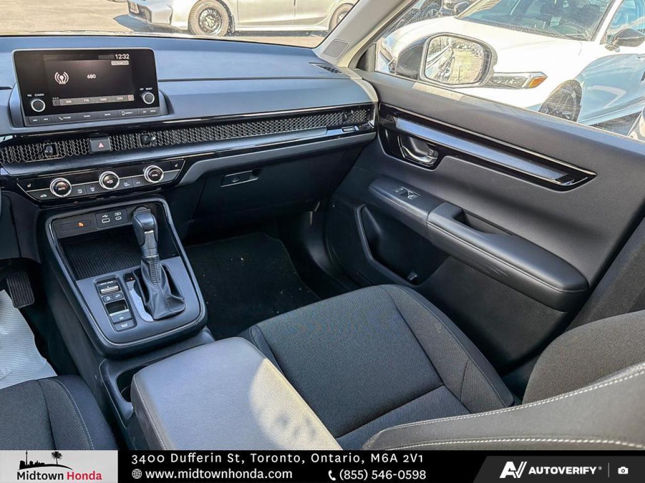 2024 Honda CR-V *CLEAN CARFAX / AWD / HEATED STEERING WHEEL* Photo