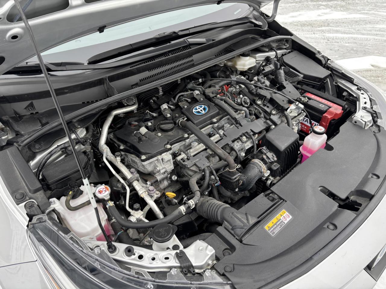 2023 Toyota Corolla LE HYBRID~38,000 KMS~CLEAN TITLE~ Photo