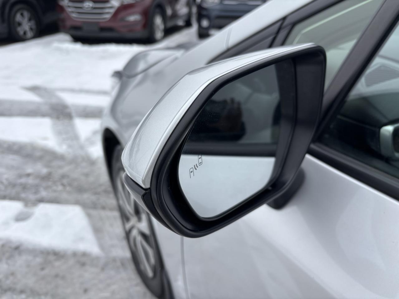 2023 Toyota Corolla LE HYBRID~38,000 KMS~CLEAN TITLE~ Photo