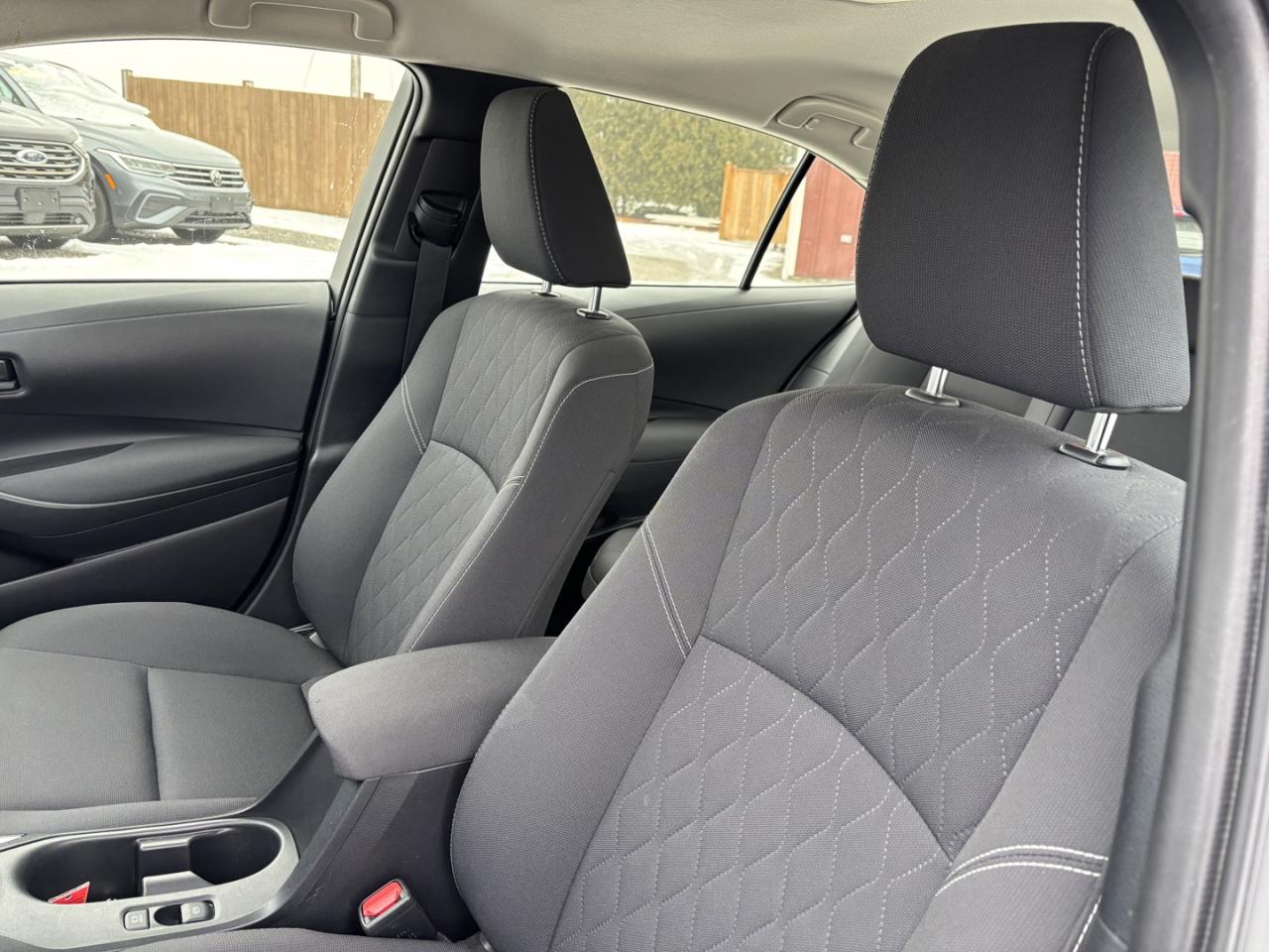 2023 Toyota Corolla LE HYBRID~38,000 KMS~CLEAN TITLE~ Photo