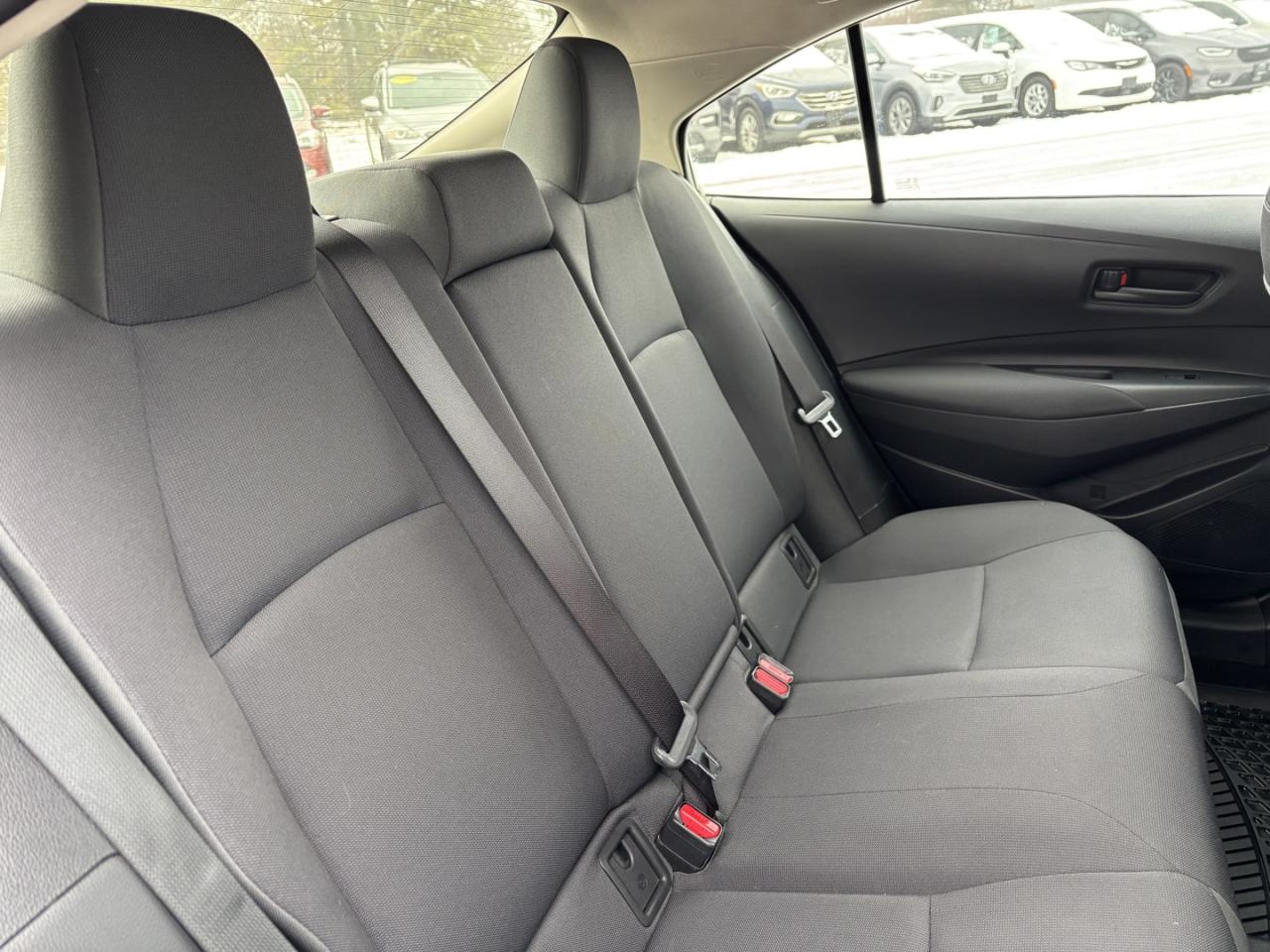 2023 Toyota Corolla LE HYBRID~38,000 KMS~CLEAN TITLE~ Photo