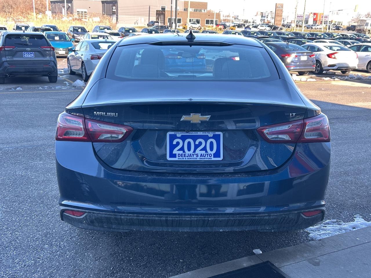 2020 Chevrolet Malibu LT   Clean Carfax Photo3