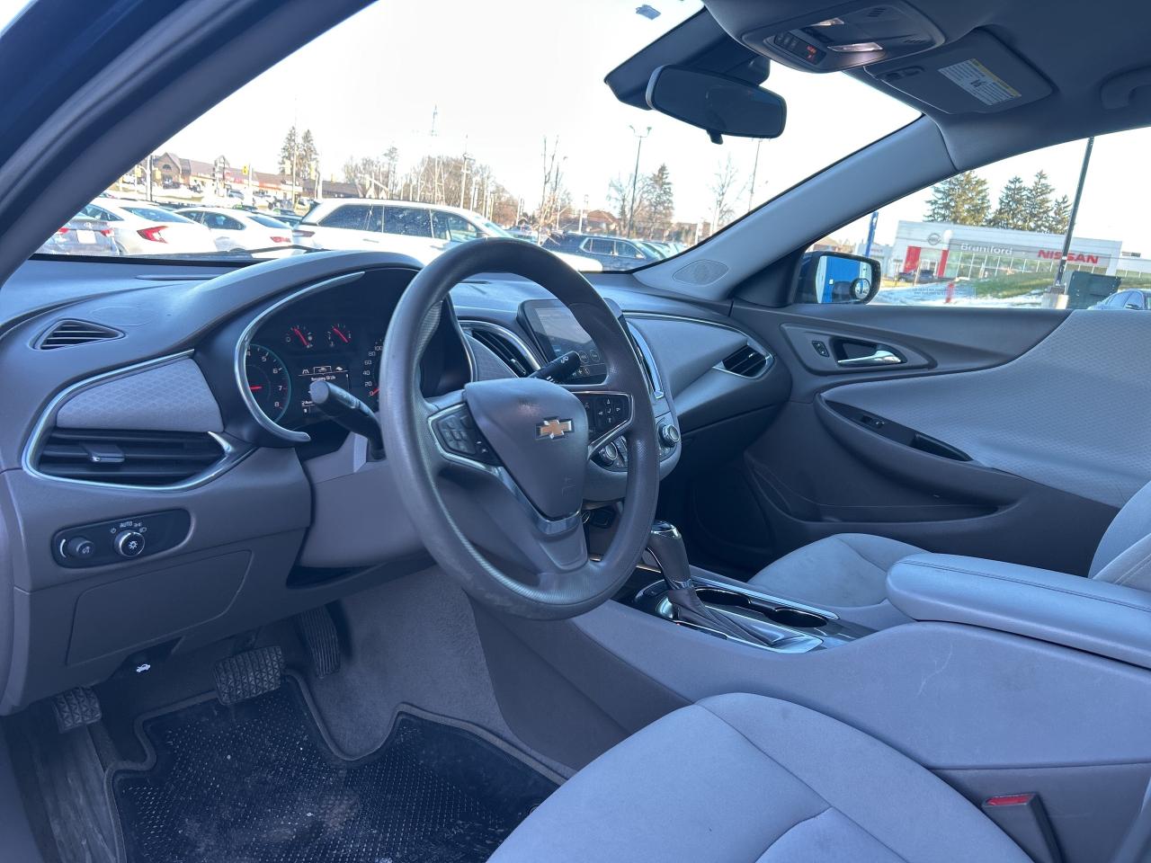 2020 Chevrolet Malibu LT   Clean Carfax Photo