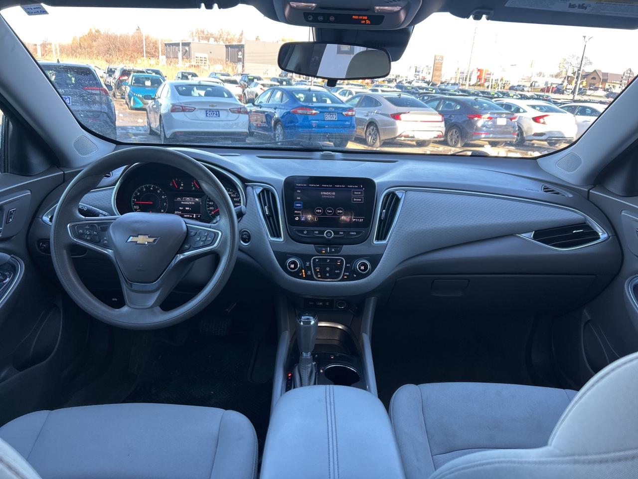 2020 Chevrolet Malibu LT   Clean Carfax Photo