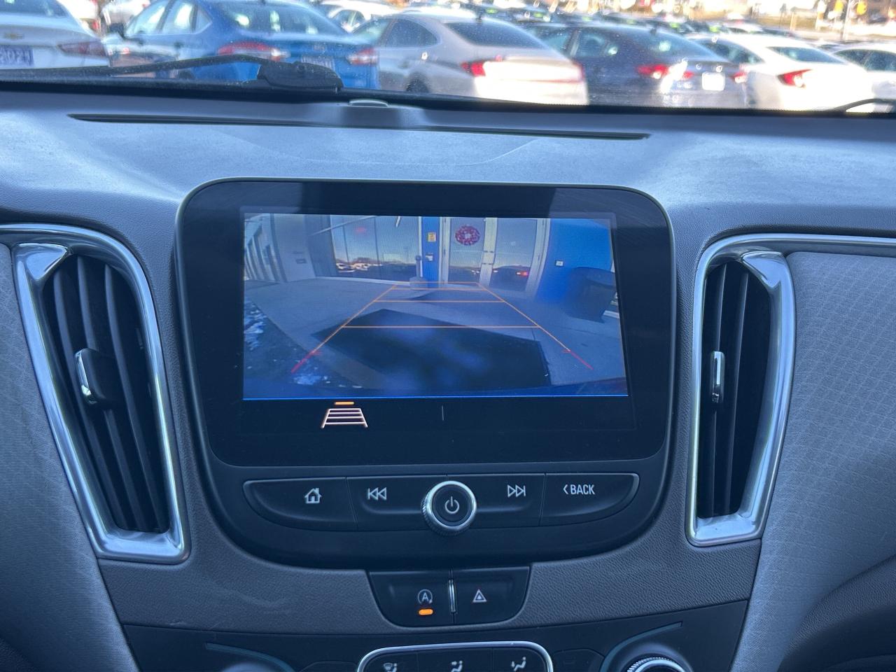 2020 Chevrolet Malibu LT   Clean Carfax Photo