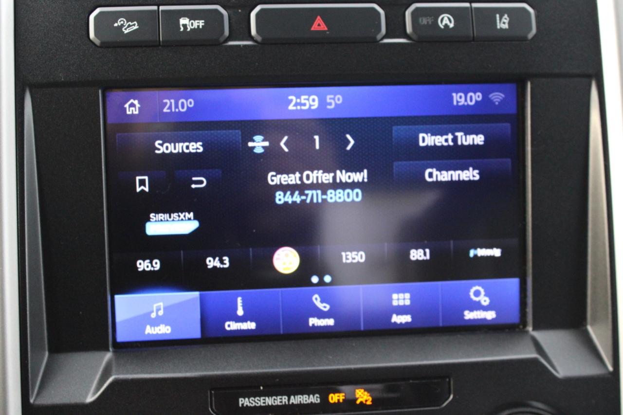 2020 Ford F-150 Lariat SuperCrew 4WD 5.0L V8 No Accident Certified Photo