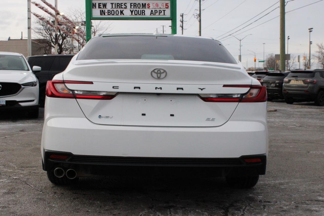 2025 Toyota Camry Hybrid SE Upgrade Hybrid 2.5L No Accident Clean Carfax Photo