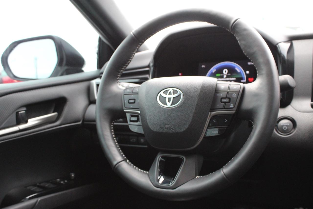 2025 Toyota Camry Hybrid SE Hybrids 2.5L No Accident $128/Weekly Certified Photo