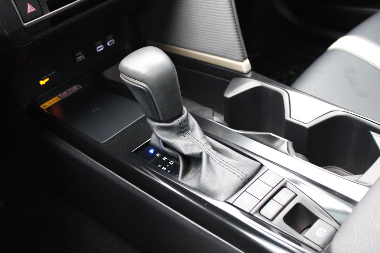 2025 Toyota Camry Hybrid SE Hybrids 2.5L No Accident $128/Weekly Certified Photo